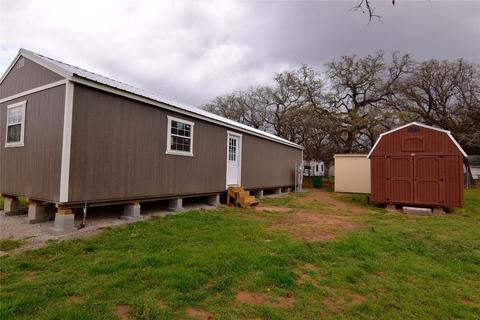 204 May St, Bangs, TX 76823 photo 3