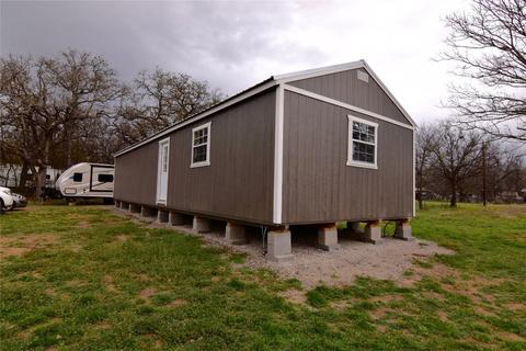204 May St, Bangs, TX 76823 photo 2