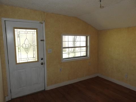 111 N Magnolia St, Plain Dealing, LA 71064 photo 5