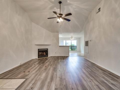 2919 Post Oak Dr, Euless, TX 76039 photo 9
