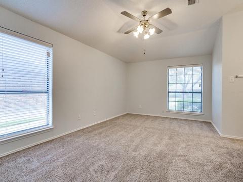 2919 Post Oak Dr, Euless, TX 76039 photo 16