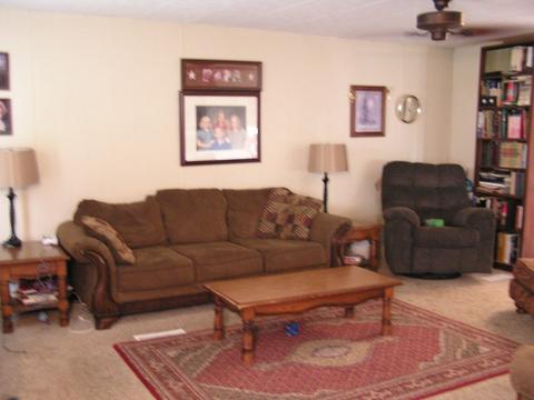 108 Crest Dr, Tye, TX 79563 photo 6
