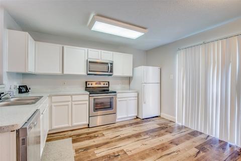 1004 Hampton Dr, Forney, TX 75126 photo 8