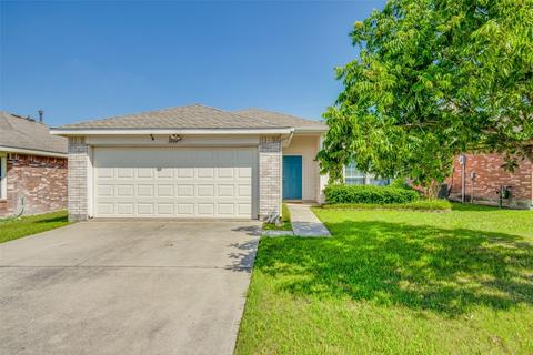 1004 Hampton Dr, Forney, TX 75126 photo 1