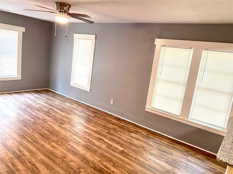 809 E 10th St, Kemp, TX 75143 photo 8