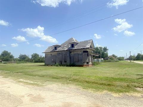 105 N 4th St, Haskell, TX 79521 photo 9