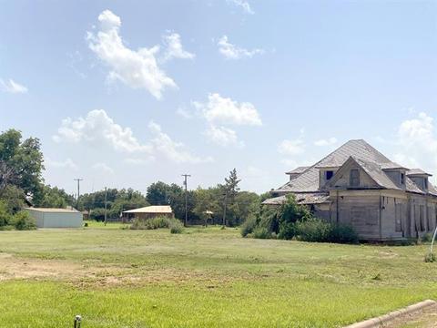 105 N 4th St, Haskell, TX 79521 photo 8