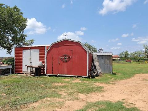2050 Fm 586, Bangs, TX 76823 photo 30