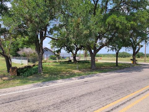 2050 Fm 586, Bangs, TX 76823 photo 3