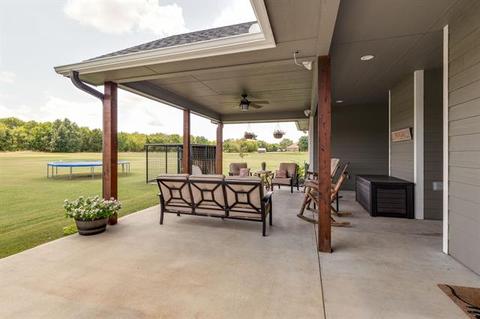 108 Wren, Ector, TX 75439 photo 32