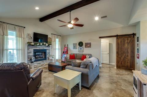 108 Wren, Ector, TX 75439 photo 9