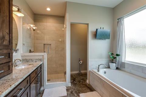 108 Wren, Ector, TX 75439 photo 24