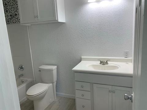 1206 E High St, Terrell, TX 75160 photo 4