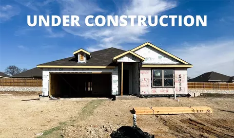 2033 Pacific Ave, Anna, TX 75409