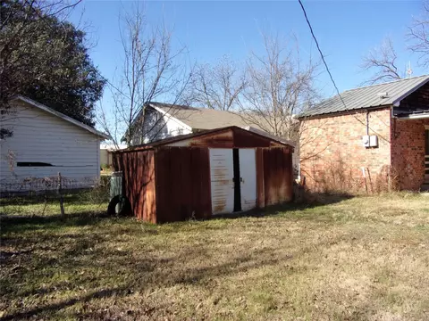 206 E Dry St, San Saba, TX 76877 photo 19