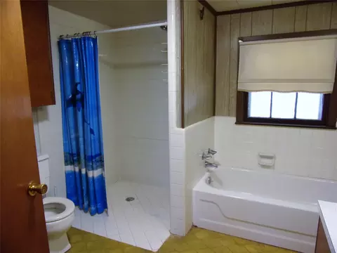 206 E Dry St, San Saba, TX 76877 photo 14