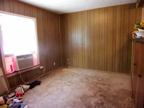 206 E Dry St, San Saba, TX 76877 photo 7