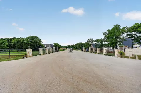 1625 Private Access 60200, Burleson, TX 76028
