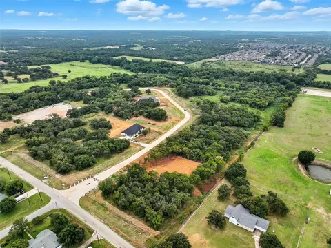 1724 Private Access 60200, Burleson, TX 76028