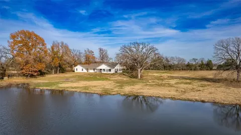 353 County Road 3541, Mount Vernon, TX 75457