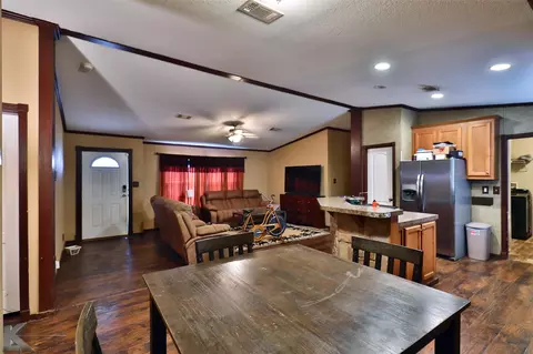 722 Spinks Rd, Abilene, TX 79603 photo 6