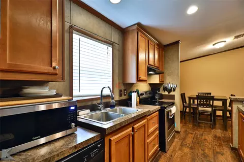 722 Spinks Rd, Abilene, TX 79603 photo 9