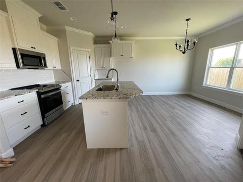 2310 Old Ironsides Rd, Abilene, TX 79601 photo 4