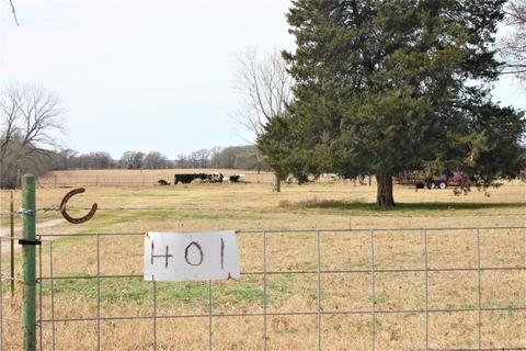 401 First St, Bridgeport, TX 76426