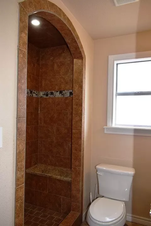 211 E Hunt St, Leonard, TX 75452 photo 11