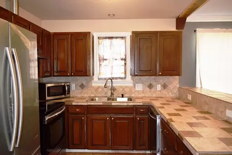 211 E Hunt St, Leonard, TX 75452 photo 8
