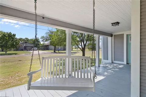 512 W Hackberry St, Malone, TX 76660 photo 7