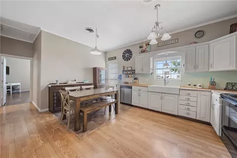512 W Hackberry St, Malone, TX 76660 photo 11
