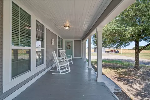 512 W Hackberry St, Malone, TX 76660 photo 8