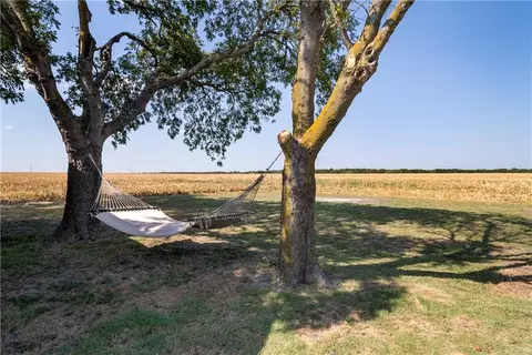 512 W Hackberry St, Malone, TX 76660 photo 25