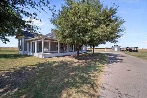 512 W Hackberry St, Malone, TX 76660 photo 6