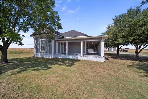 512 W Hackberry St, Malone, TX 76660 photo 4
