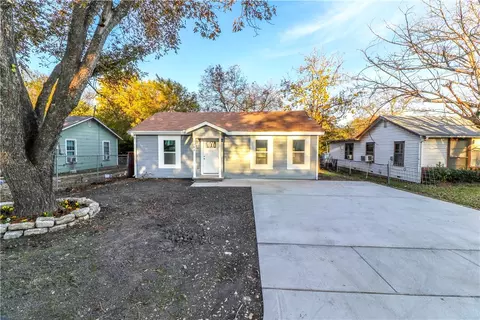 3305 N 21st St, Waco, TX 76708 photo 1
