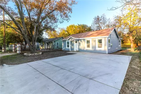 3305 N 21st St, Waco, TX 76708 photo 5