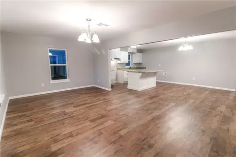3305 N 21st St, Waco, TX 76708 photo 6