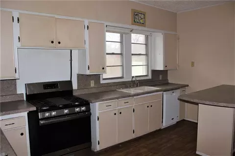 1507 E Texas Ave, Mart, TX 76664 photo 4
