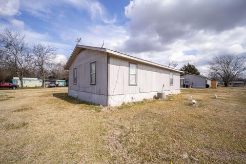 544 Smith Cir, Point, TX 75472 photo 7