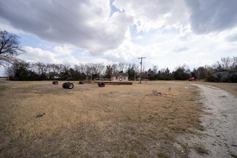 514 S Hwy 69, Point, TX 75472