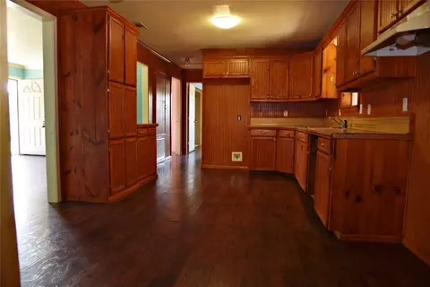 236 Circle Dr, Point, TX 75472 photo 6