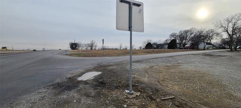 2845 View Rd, Sanger, TX 76266 photo 3
