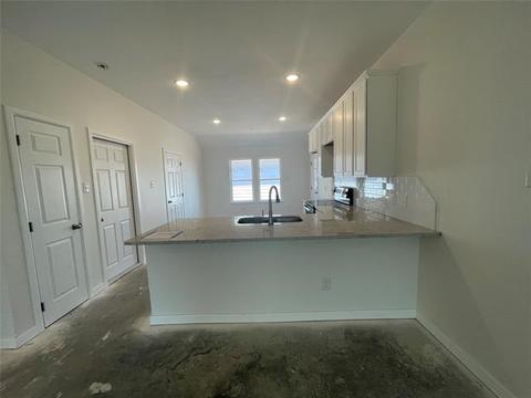 319 Elm St, Abilene, TX 79602 photo 3