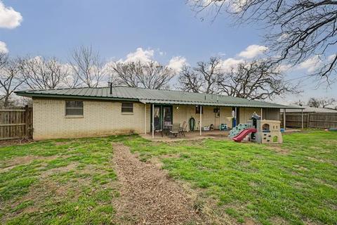 702 NE 5th St, Hubbard, TX 76648 photo 27