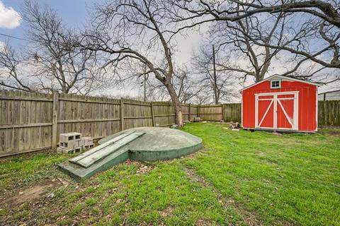 702 NE 5th St, Hubbard, TX 76648 photo 28