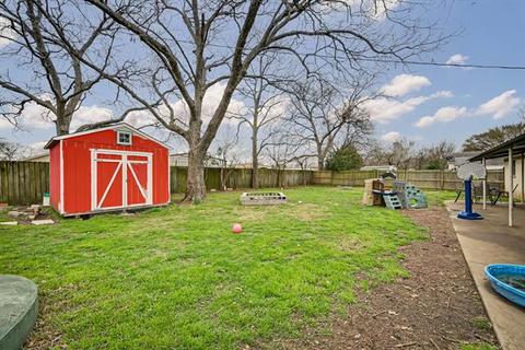 702 NE 5th St, Hubbard, TX 76648 photo 29
