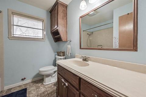 702 NE 5th St, Hubbard, TX 76648 photo 16