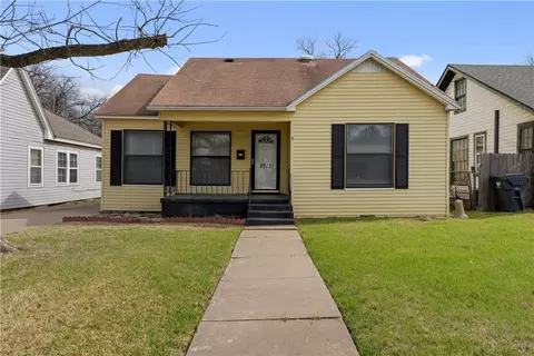 2712 Herring Ave, Waco, TX 76708 photo 1